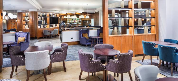 切尔滕纳姆契斯水疗酒店(Cheltenham Chase Hotel & Spa)图片