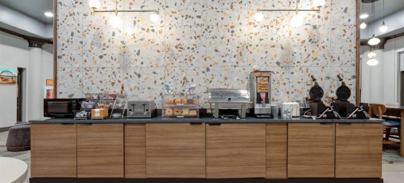 谢尔曼拉昆塔温德姆套房酒店(La Quinta Inn & Suites by Wyndham Sherman)图片