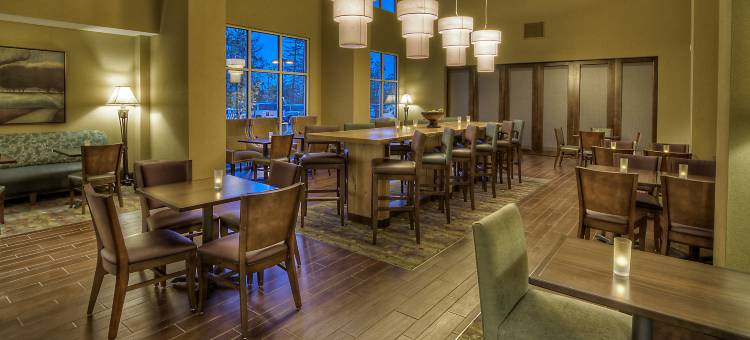 罗彻斯特/汉丽埃塔欢朋套房酒店(Hampton Inn & Suites Rochester/Henrietta)图片