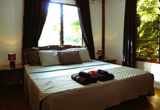 Maui Creek Bure's Tiny Home by the Creek! Hotel Overview