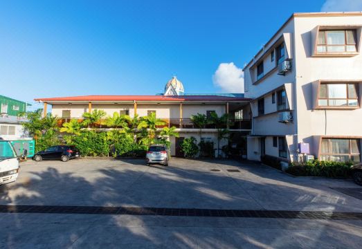 Tauese Seaview Hotel Hotel Overview