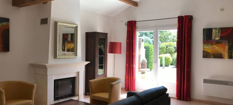 Villa in Les Forges with Golf & Pool Access图片