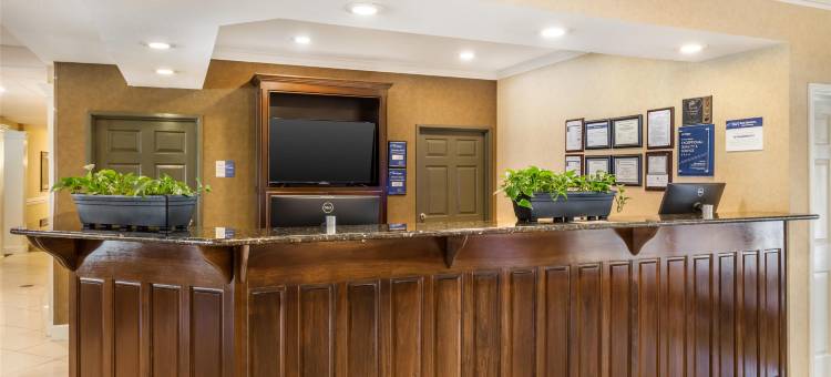 弗多斯塔贝斯特韦斯特优质套房酒店(Best Western Plus Valdosta Hotel  Suites)图片