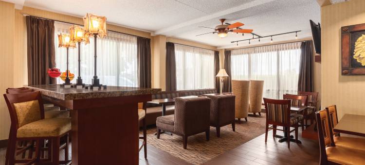 德梅因机场欢朋酒店(Hampton Inn des Moines-Airport)图片