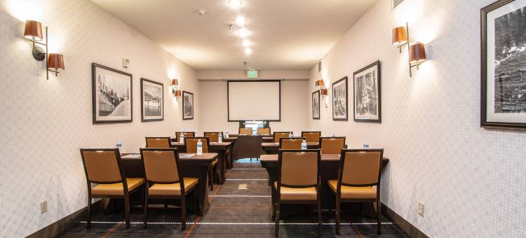 智选假日套房酒店卡利斯佩尔(Holiday Inn Express & Suites Kalispell)图片