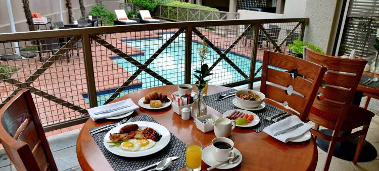 约翰内斯堡桑顿万怡酒店(Courtyard Hotel Sandton)图片