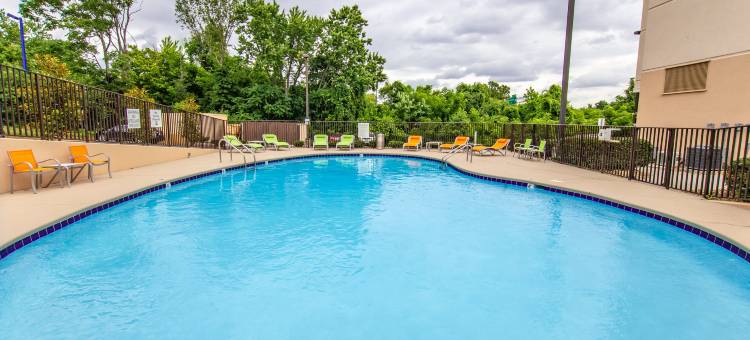 诺克斯维尔北米尔钱特大道假日酒店(Holiday Inn Knoxville N - Merchant Drive)图片