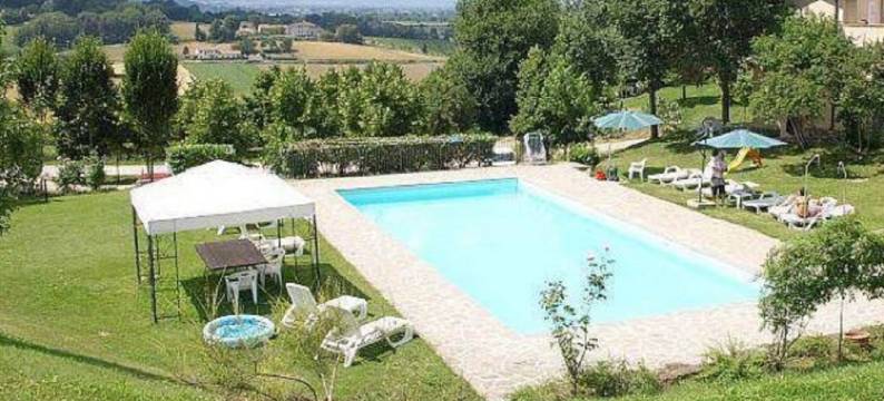 位于卡斯泰洛市带游泳池的乡村度假屋(Rustic Holiday Home in Città di Castello with Swimming Pool)图片