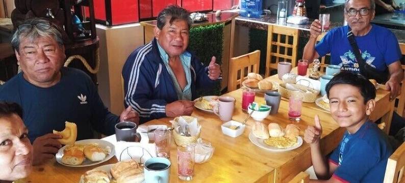 米拉格罗斯旅馆(Hostal Milagros)图片