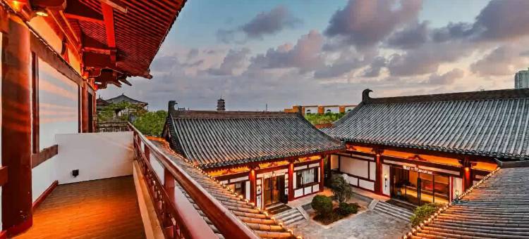 锦云拾七民宿(洛邑古城丽景门十字街店)图片