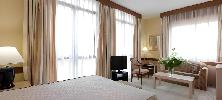 巴西利卡广场酒店(Espahotel Plaza Basílica)图片