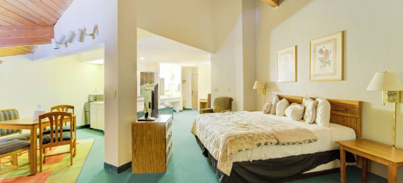 Capital O Amerihost Inn and Suites 梅西科54号高速公路(Capital O Amerihost Inn and Suites Mexico Hwy 54 MO)图片