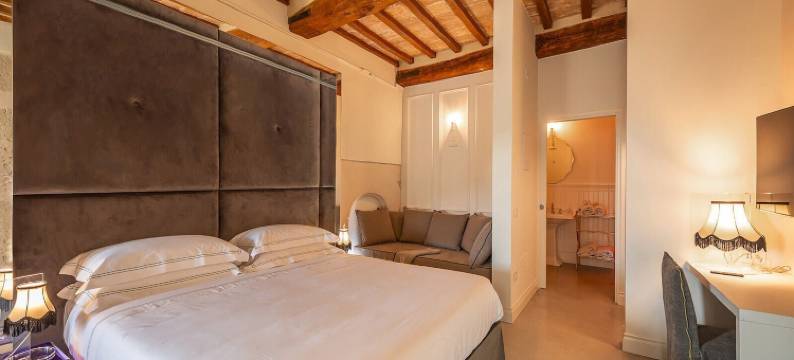 斯巴拉格里尼宫(Palazzo Sbaraglini)图片