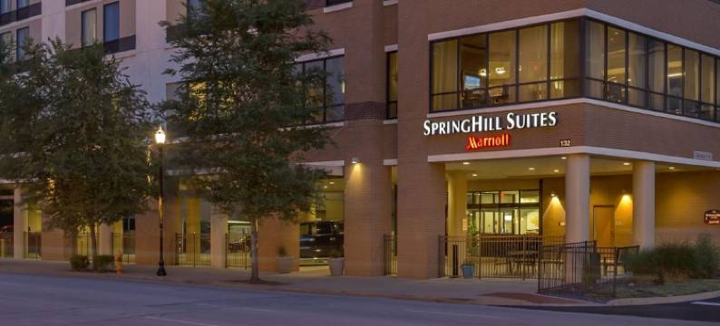 路易斯威尔市中心万豪SpringHill酒店(SpringHill Suites Louisville Downtown)图片