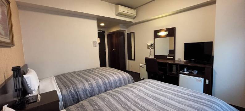 露樱酒店徳山站前店(Hotel Route-Inn Tokuyama Ekimae)图片