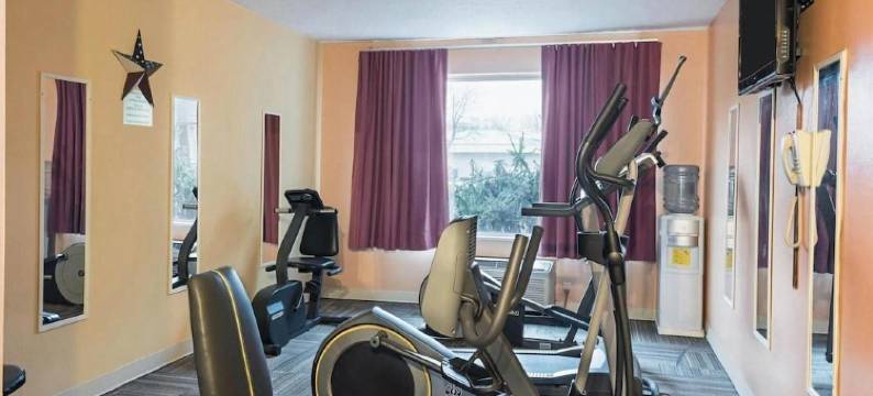 Motel 6 威廉姆斯顿，西弗吉尼亚(Motel 6 Williamstown, WV)图片