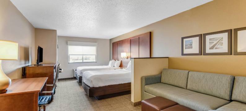 亨茨维尔中城区研究园区舒适套房酒店(Comfort Suites Huntsville MidCity District at Research Park)图片