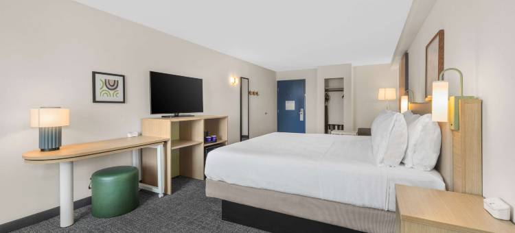 贝克斯菲尔德中心希尔顿 Spark 酒店(Spark by Hilton Bakersfield Central)图片