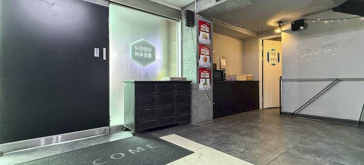 昌原明西东酒店Bucks(Changwon Myeongseo-Dong Hotel Bucks)图片