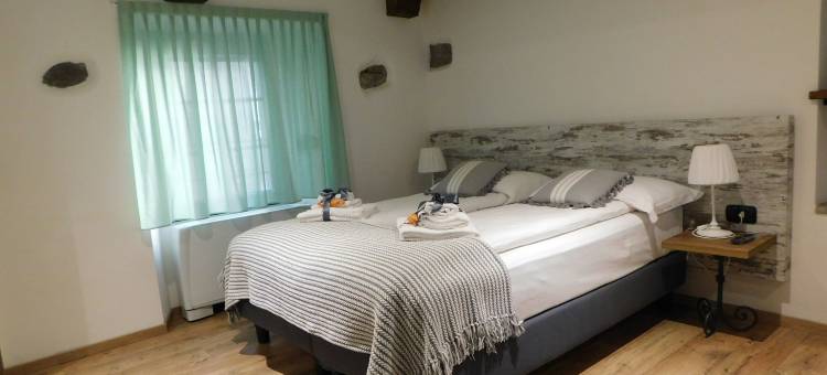 尼可马特客房酒店(NicoMat Rooms)图片
