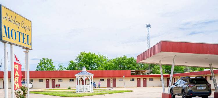 OYO 假日卡普里汽车旅馆及房车公园(OYO Holiday Capri Motel & RV Park)图片