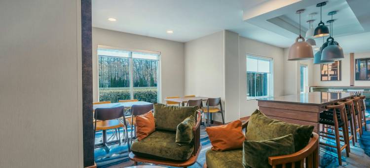 亚特兰大肯纳瑟万枫套房酒店(Fairfield Inn & Suites Atlanta Kennesaw)图片