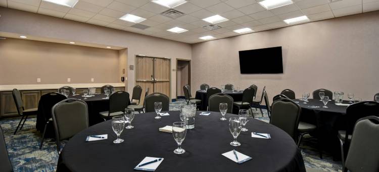 奥兰治纽海文Homewood Suites by Hilton(Homewood Suites by Hilton Orange New Haven)图片