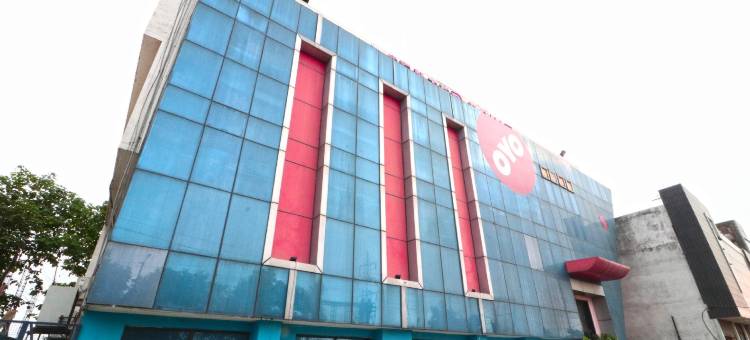 OYO 4754 中央点酒店(Spot on Hotel Center Point)图片