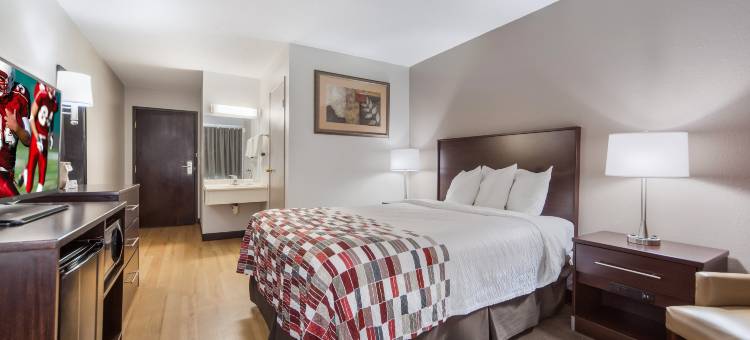 奥马哈红顶套房酒店-康瑟尔布拉夫斯(Red Roof Inn & Suites Omaha - Council Bluffs)图片