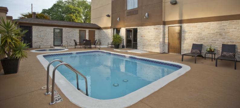 Holiday Inn & Suites 的林地(Holiday Inn & Suites SPRING - THE WOODLANDS AREA by IHG)图片