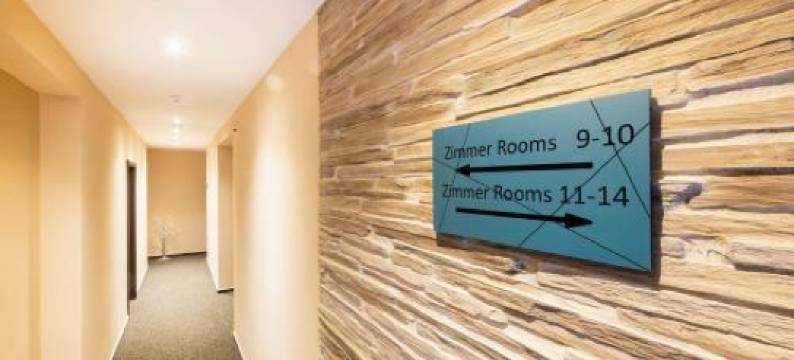 希奇伍德咖啡酒店(Hochwald Lodge)图片