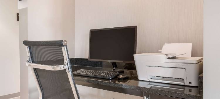 韦布城舒眠套房酒店(Sleep Inn & Suites Webb City)图片