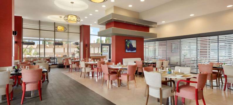 埃斯基谢希尔温德姆华美达广场酒店(Ramada Plaza by Wyndham Eskisehir)图片