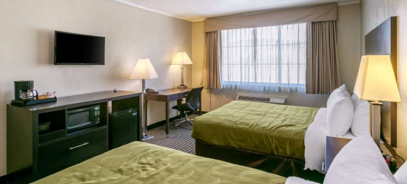 罗林斯I-80品质酒店(Quality Inn Rawlins I-80)图片