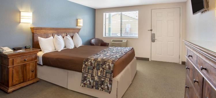 加德纳黄石公园北Travelodge by Wyndham酒店(Travelodge by Wyndham Gardiner Yellowstone Park North)图片