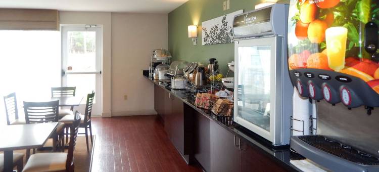 自由广场I-65附近舒眠套房酒店(Sleep Inn & Suites Near Liberty Place I-65)图片