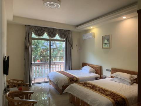 罗浮山白云下山庄特色民宿(罗浮大道1号分店)