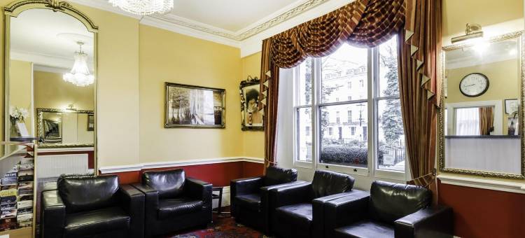 都铎法院酒店(Tudor Court Hotel)图片