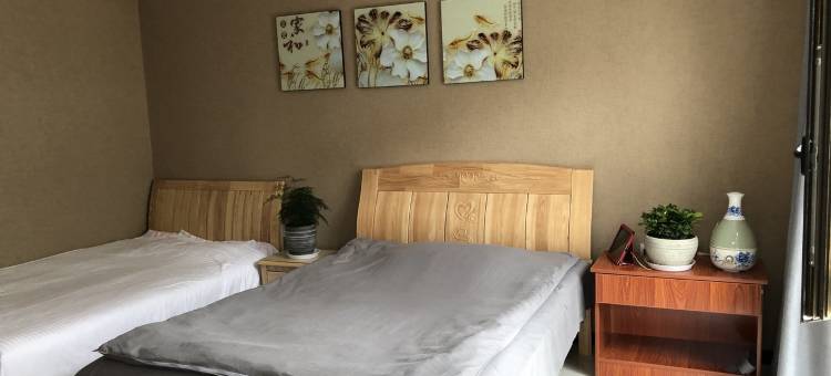 霍尔果斯62团宝华小区李李家度假别墅(锦湖路分店)图片