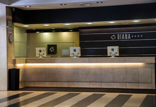 Senator Barajas Hotel Overview