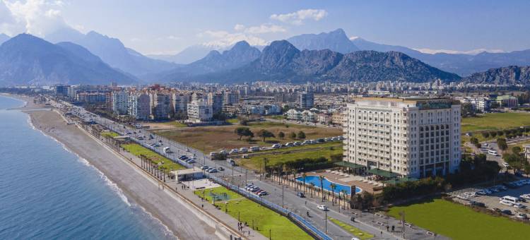 Crowne Plaza 安塔利亚(Crowne Plaza Antalya)图片