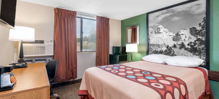 皮尔温德姆速8酒店(Super 8 by Wyndham Pierre SD)图片