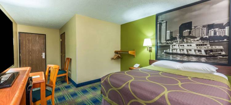 萨尔弗查尔斯湖温德姆速8酒店(Super 8 by Wyndham Sulphur Lake Charles)图片