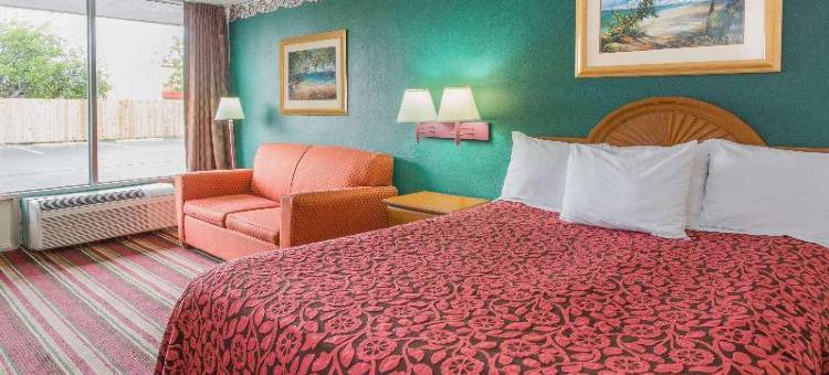 迈尔斯堡戴斯酒店(Days Inn by Wyndham Fort Myers)图片