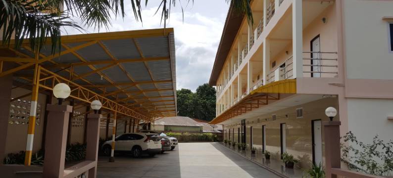 拉廊吉拉欣公寓(Jirasin Hotel & Apartment)图片