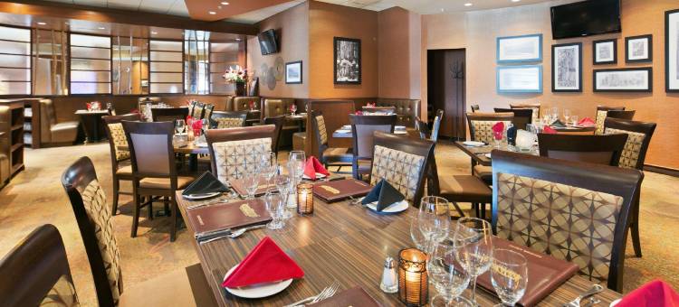 冷湖贝斯特韦斯特酒店(Best Western Cold Lake Inn)图片