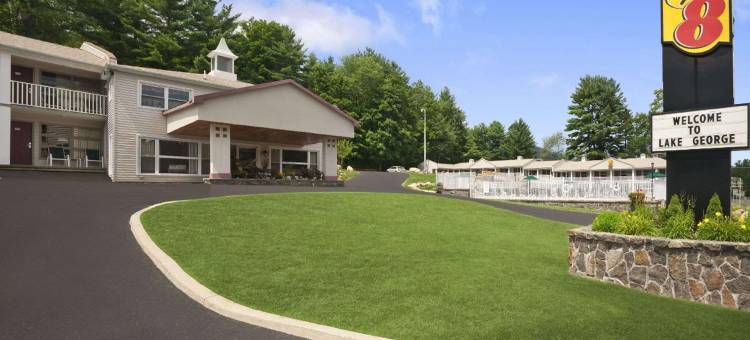 乔治湖-市中心速8酒店(Super 8 by Wyndham Lake George/Downtown)图片