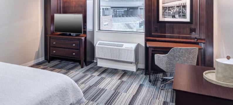 希尔顿欢朋套房酒店-奥马哈市区(Hampton Inn & Suites Omaha-Downtown)图片