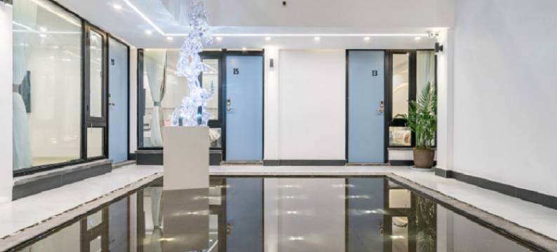 无华艺宿.日照金山雪山观景美宿(丽江四方街店)图片