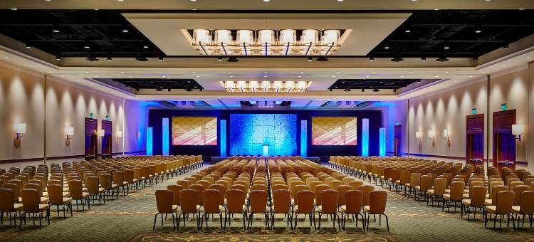 亚利桑那水疗度假大酒店(Arizona Grand Resort)图片